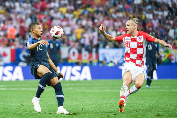 市场对年轻 市场对年轻