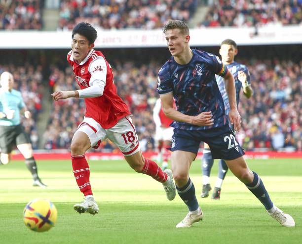 守兼备的中 守兼备的中